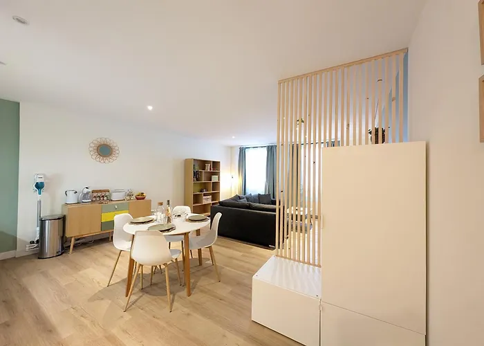 ☆ Ecrin De La Fontaine ☆ Neuilly-Saint-Front